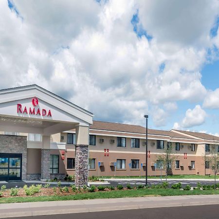 Ramada By Wyndham Minneapolis Golden Valley Екстер'єр фото
