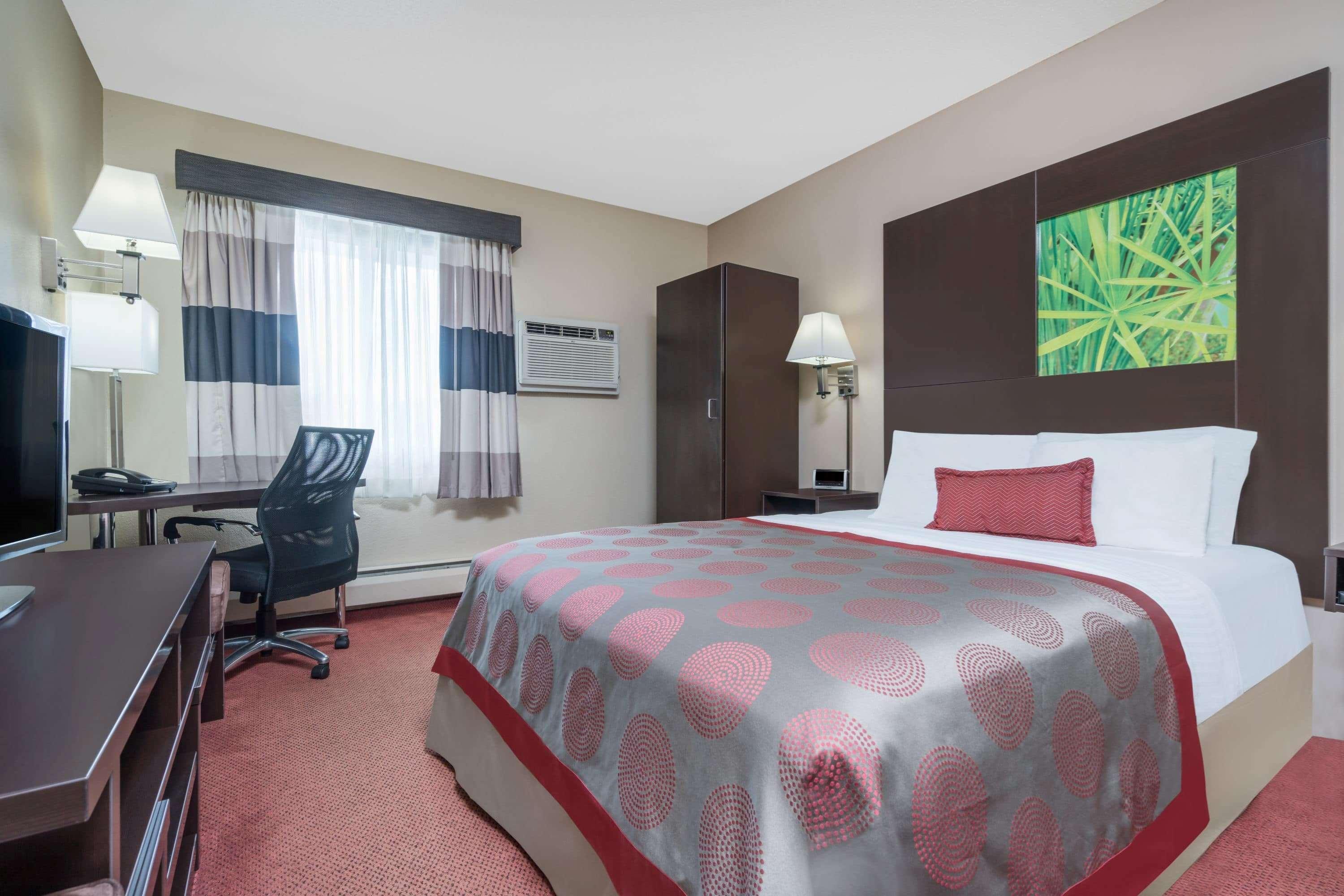 Ramada By Wyndham Minneapolis Golden Valley Екстер'єр фото
