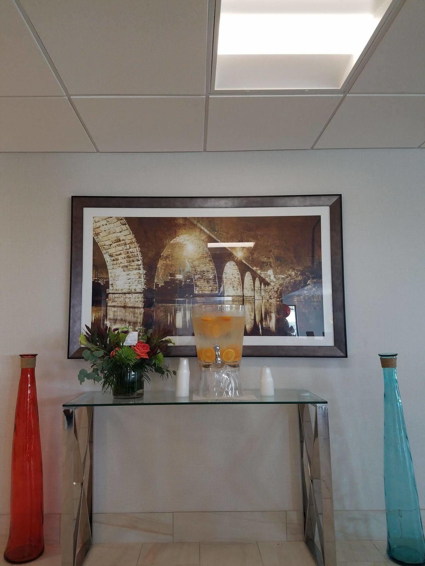 Ramada By Wyndham Minneapolis Golden Valley Екстер'єр фото